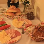 Bed & Breakfast Moravia 3*