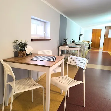 Bed & Breakfast Moravia 3*